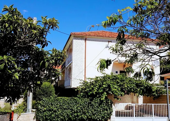 Apartment Ivo