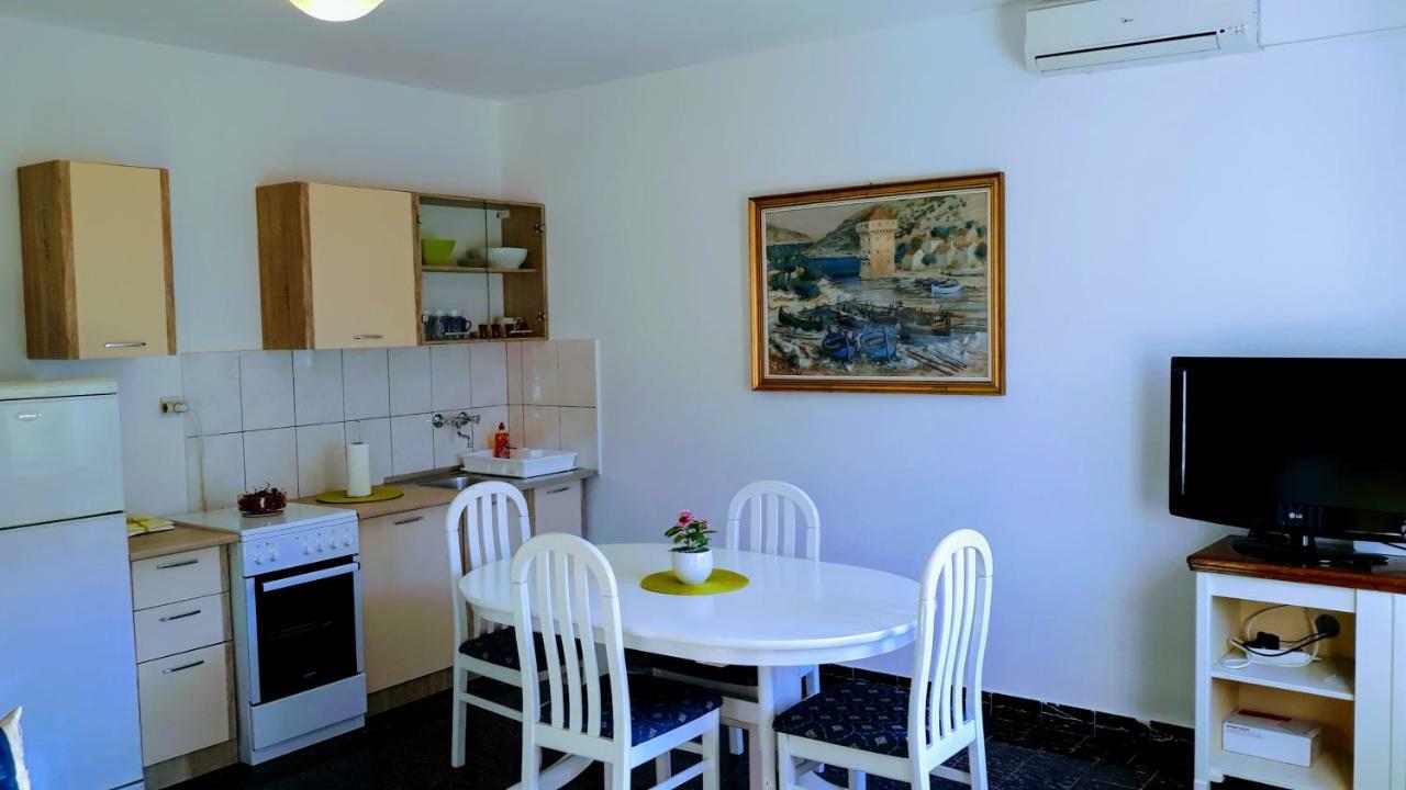 Apartment Ivo *