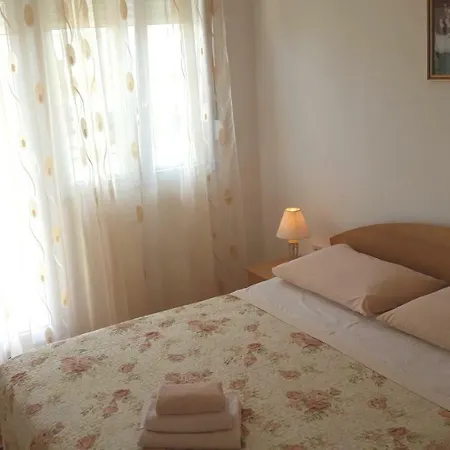 Apartment Ivo Trogir Exterior photo